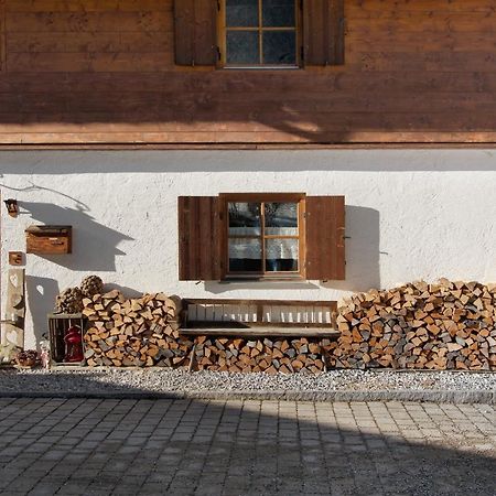 Ferienwohnung Riesserbaur การ์มิช-พาร์เทนเคียร์เชน ภายนอก รูปภาพ