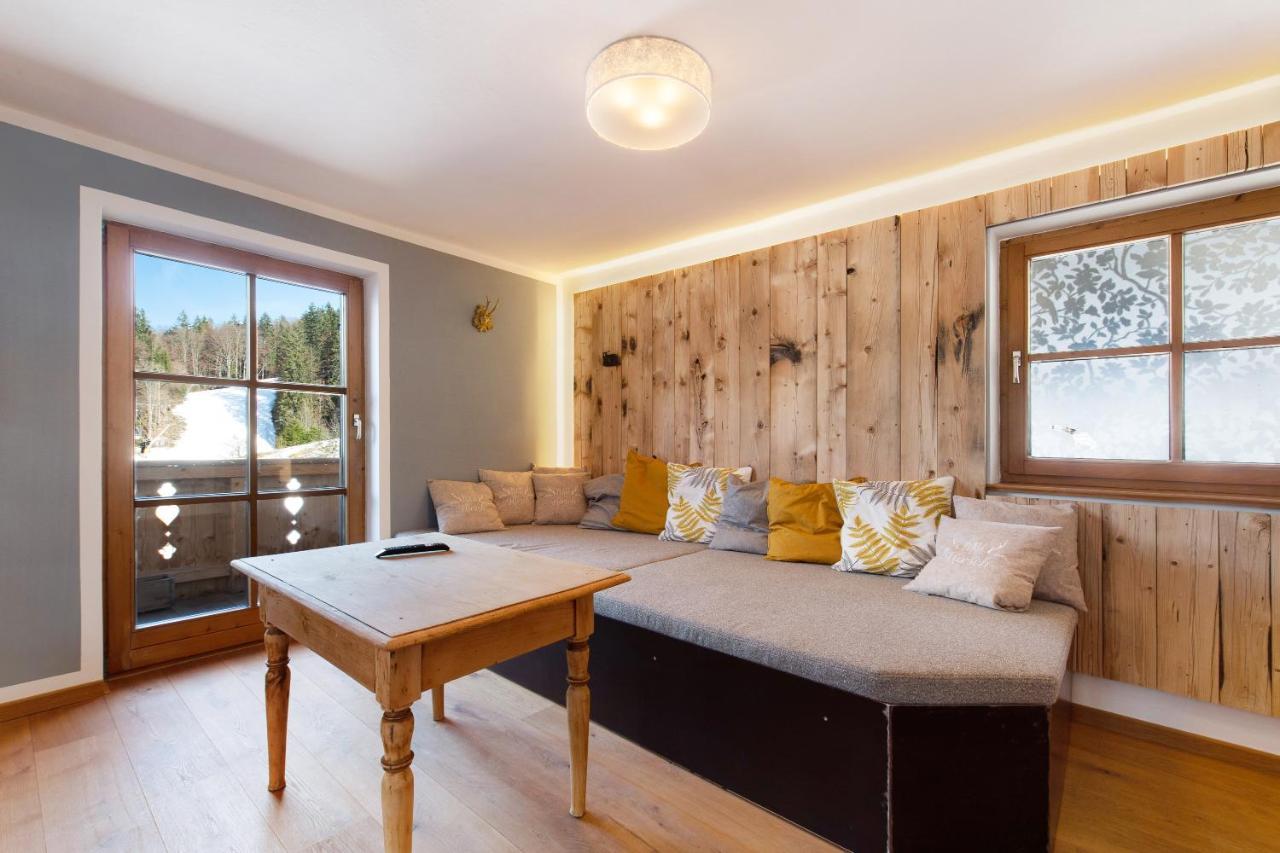 Ferienwohnung Riesserbaur การ์มิช-พาร์เทนเคียร์เชน ภายนอก รูปภาพ