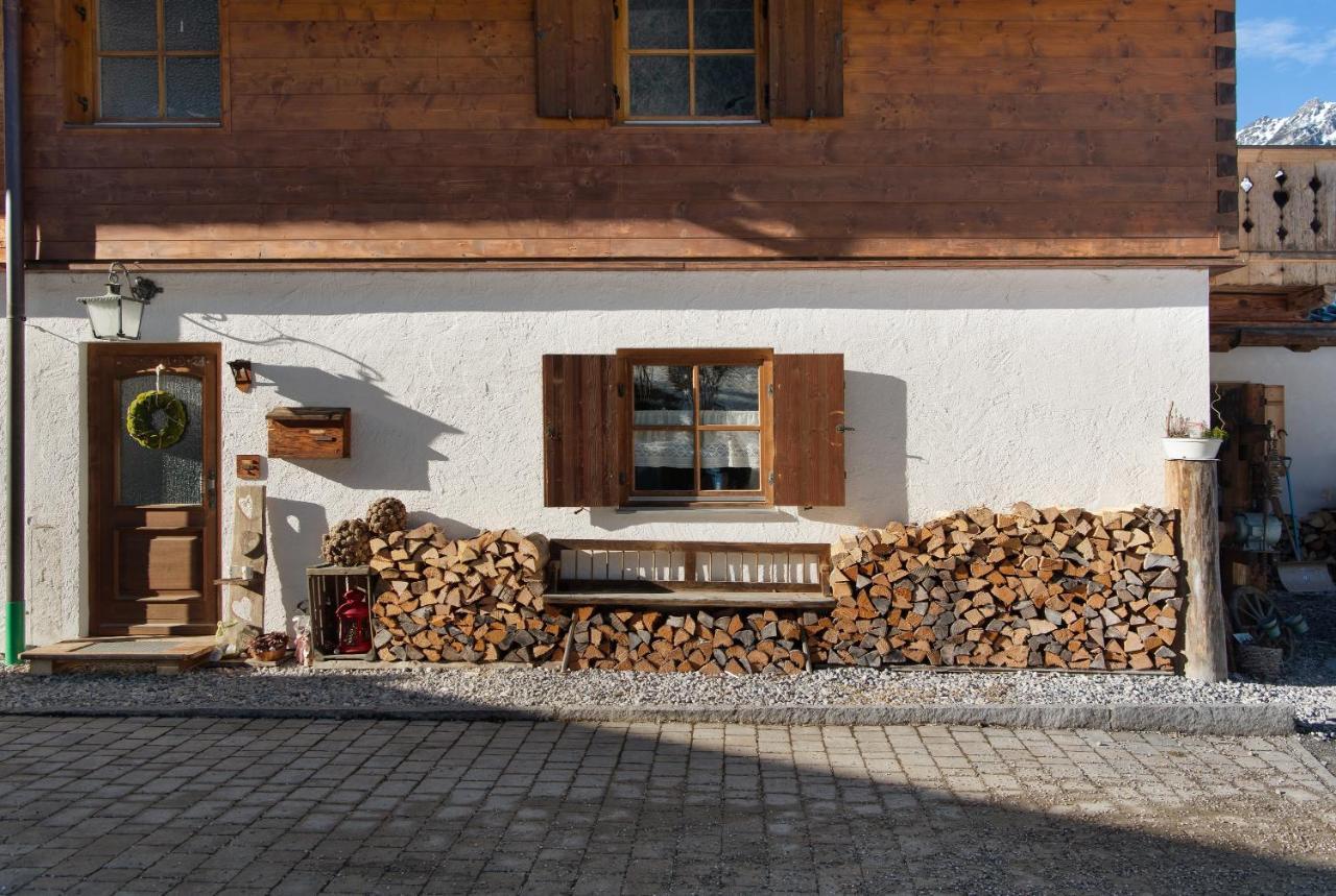 Ferienwohnung Riesserbaur การ์มิช-พาร์เทนเคียร์เชน ภายนอก รูปภาพ