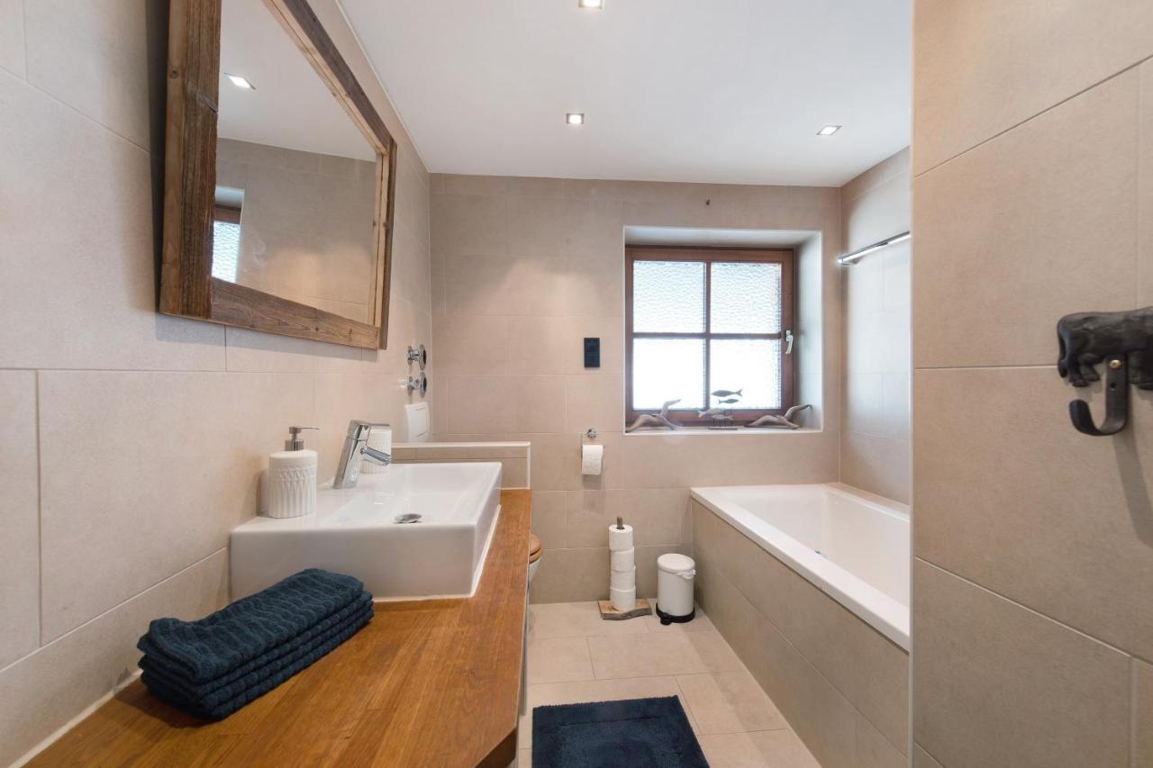 Ferienwohnung Riesserbaur การ์มิช-พาร์เทนเคียร์เชน ภายนอก รูปภาพ